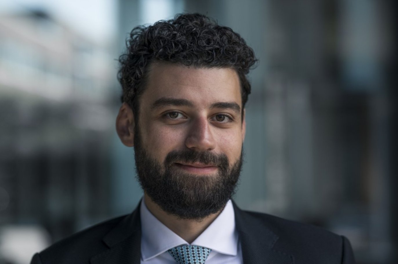 zeitenwende: mit ausländischen fachkräften den wohlstand sichern. Business Consultant Mamdouh Al Tajjar